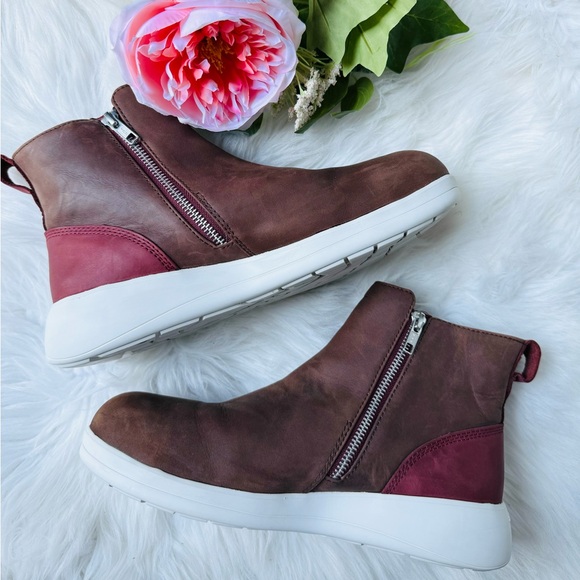 Red Wing Cross Lite Boots - Picture 3 of 9